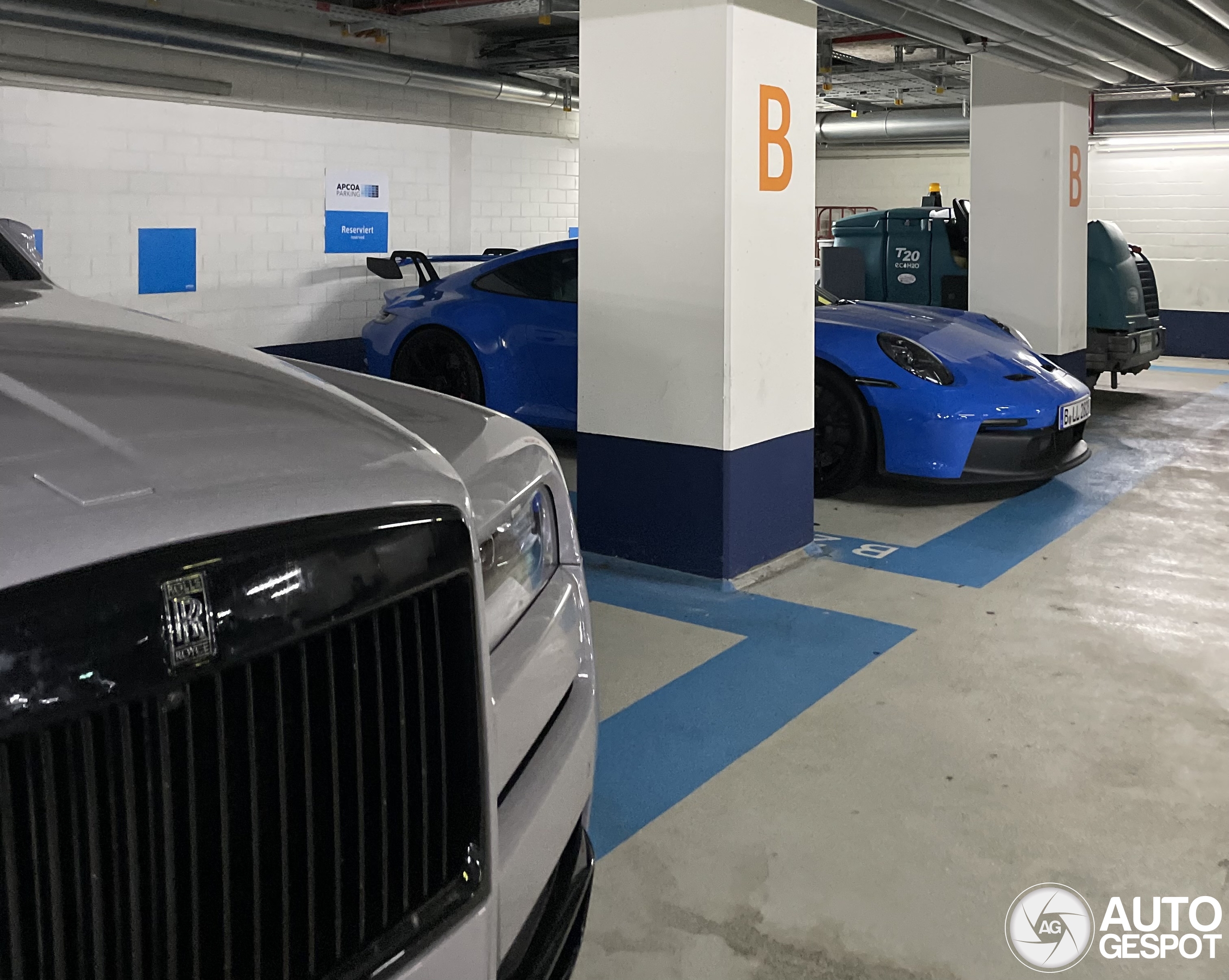 Rolls-Royce Cullinan Black Badge