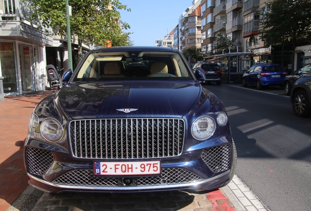 Bentley Bentayga Hybrid Azure 2024