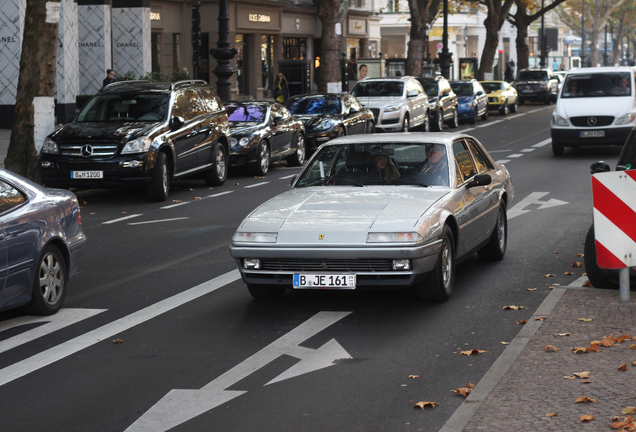 Ferrari 412