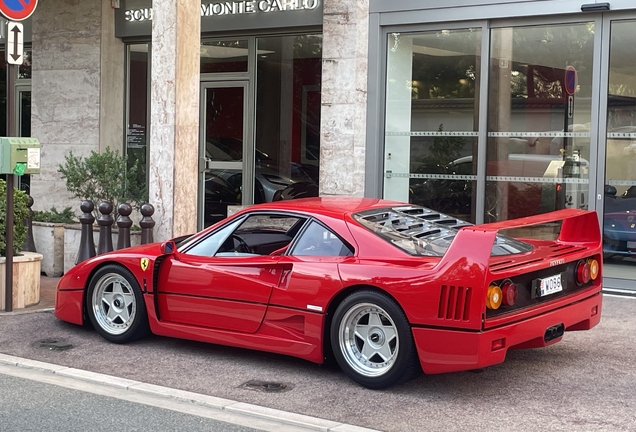 Ferrari F40