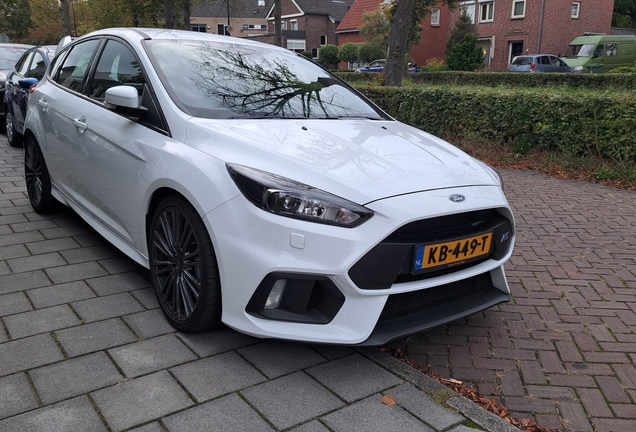 Ford Focus RS 2015