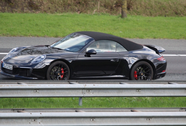 Porsche 991 Carrera 4 GTS Cabriolet MkII