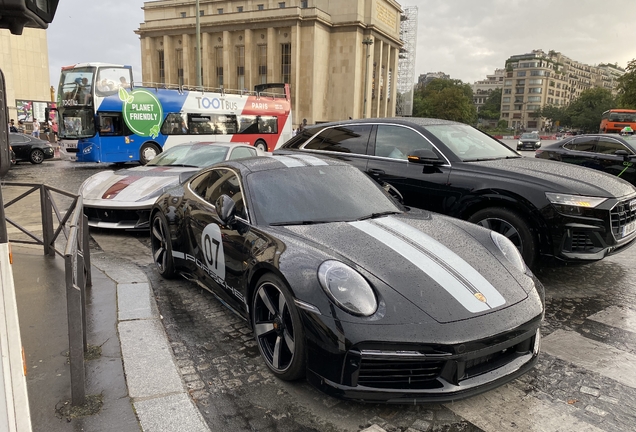 Porsche 992 Sport Classic