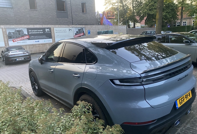 Porsche Cayenne Coupé Turbo E-Hybrid