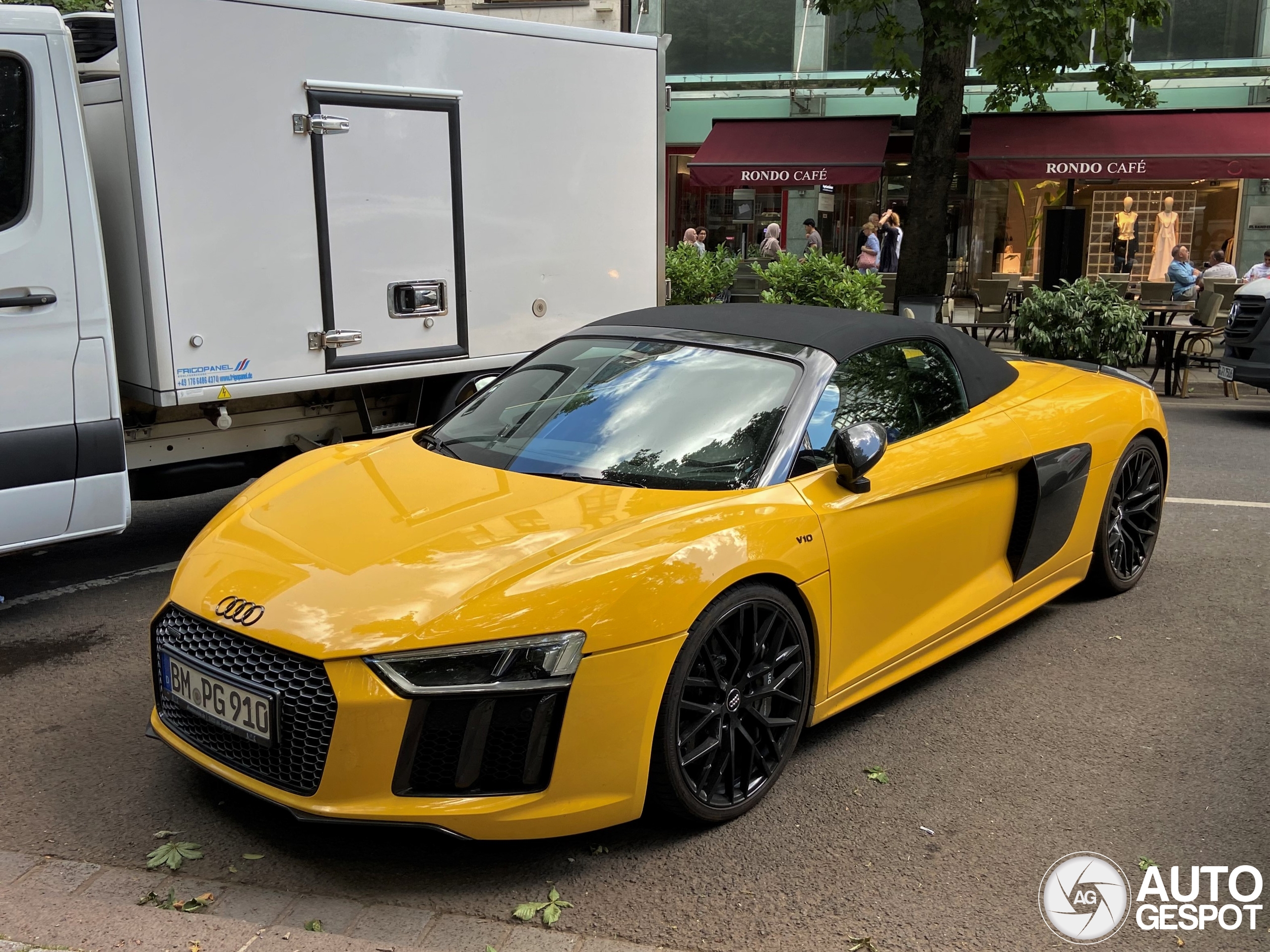 Audi R8 V10 Spyder 2016