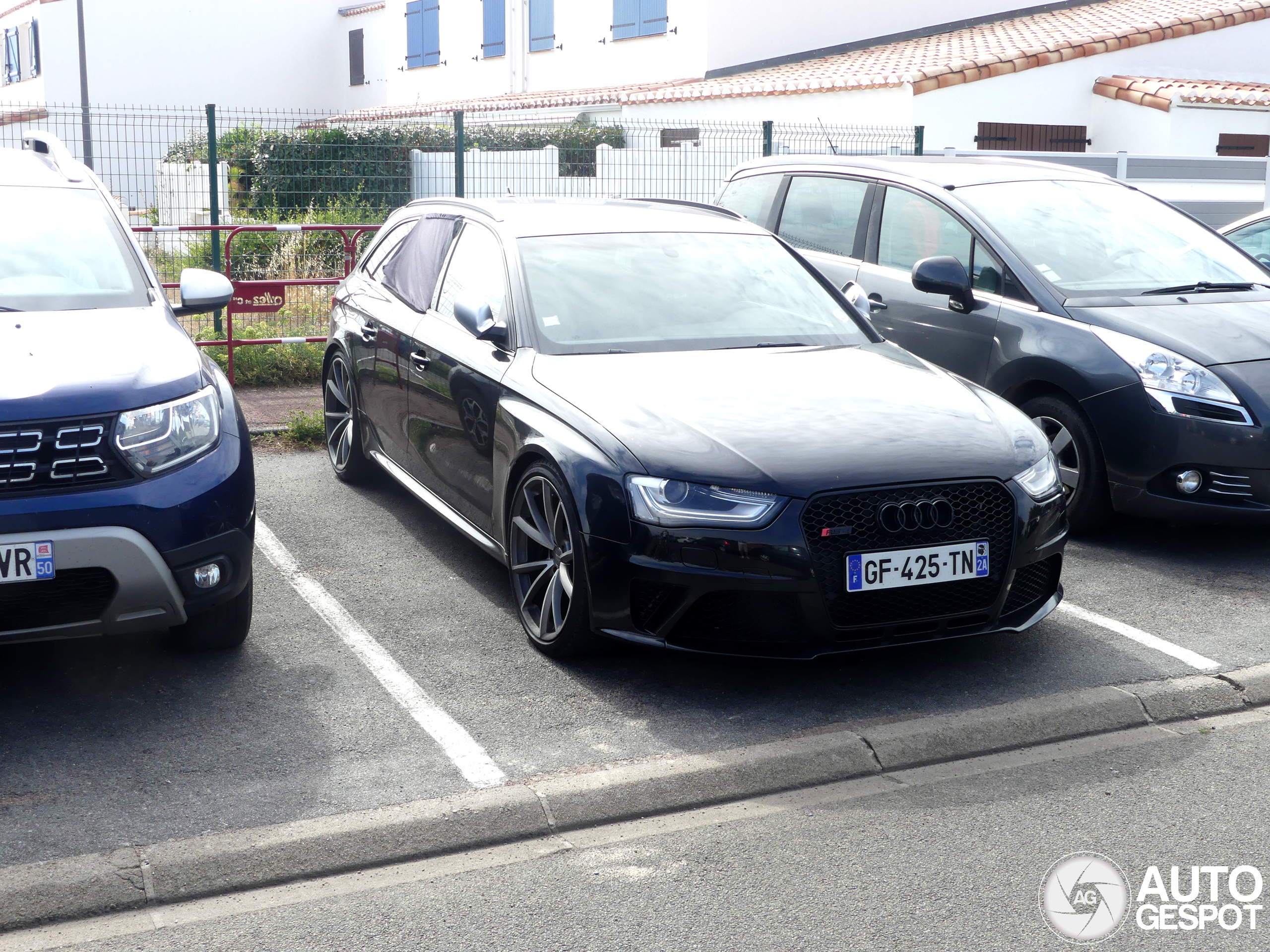 Audi RS4 Avant B8