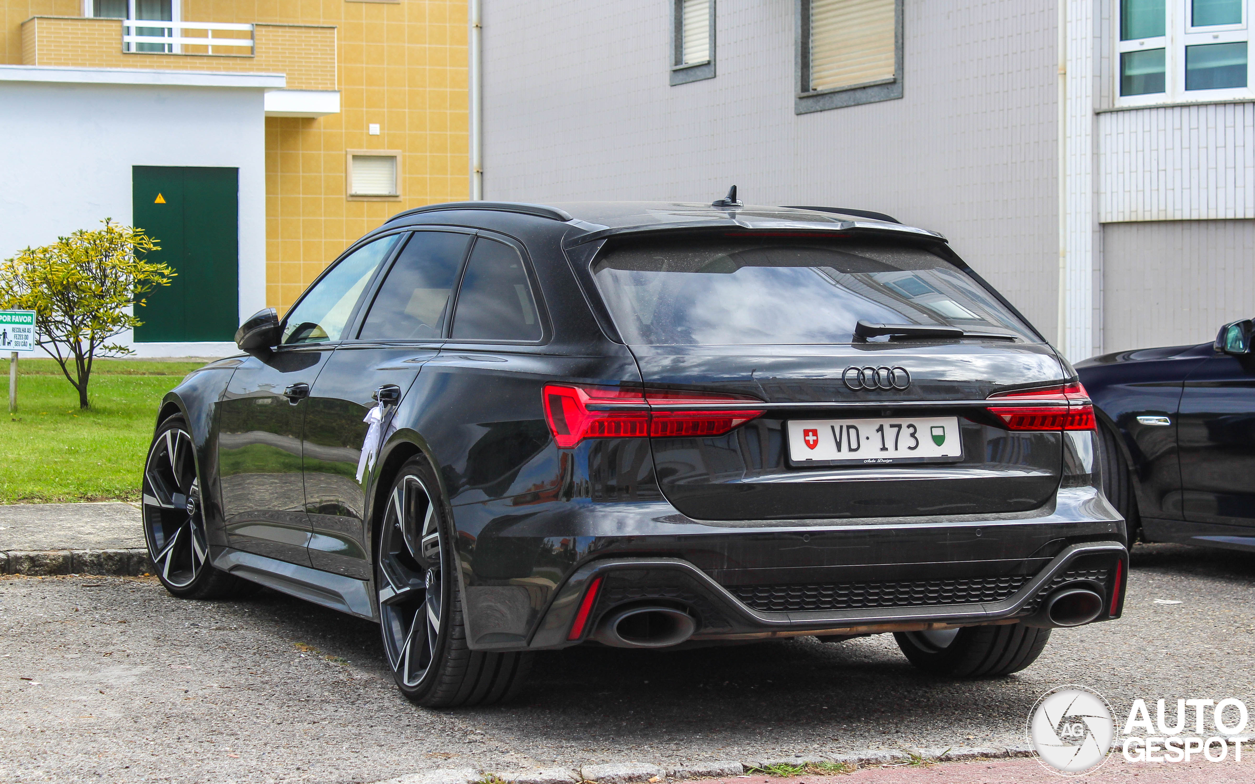 Audi RS6 Avant C8