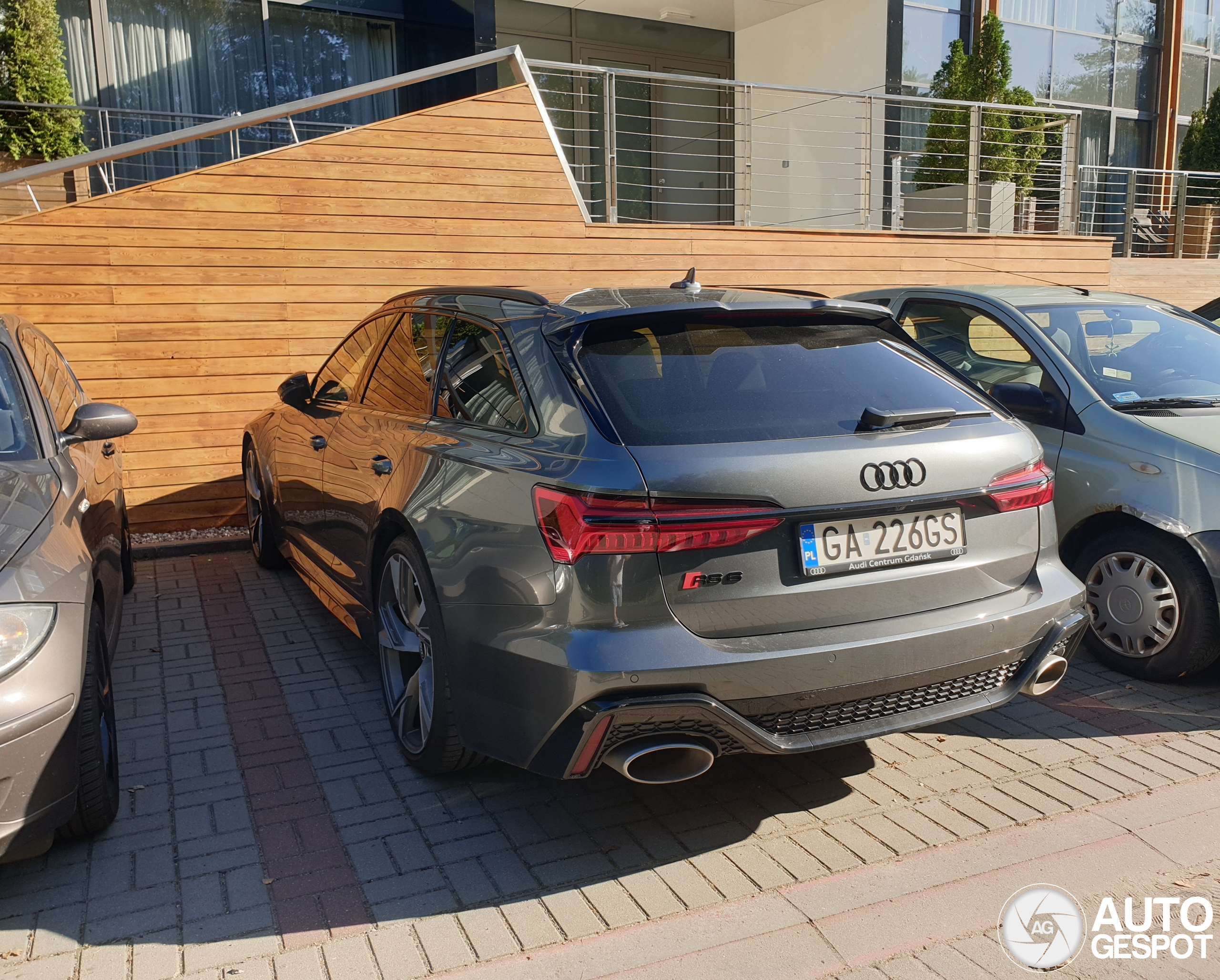 Audi RS6 Avant C8