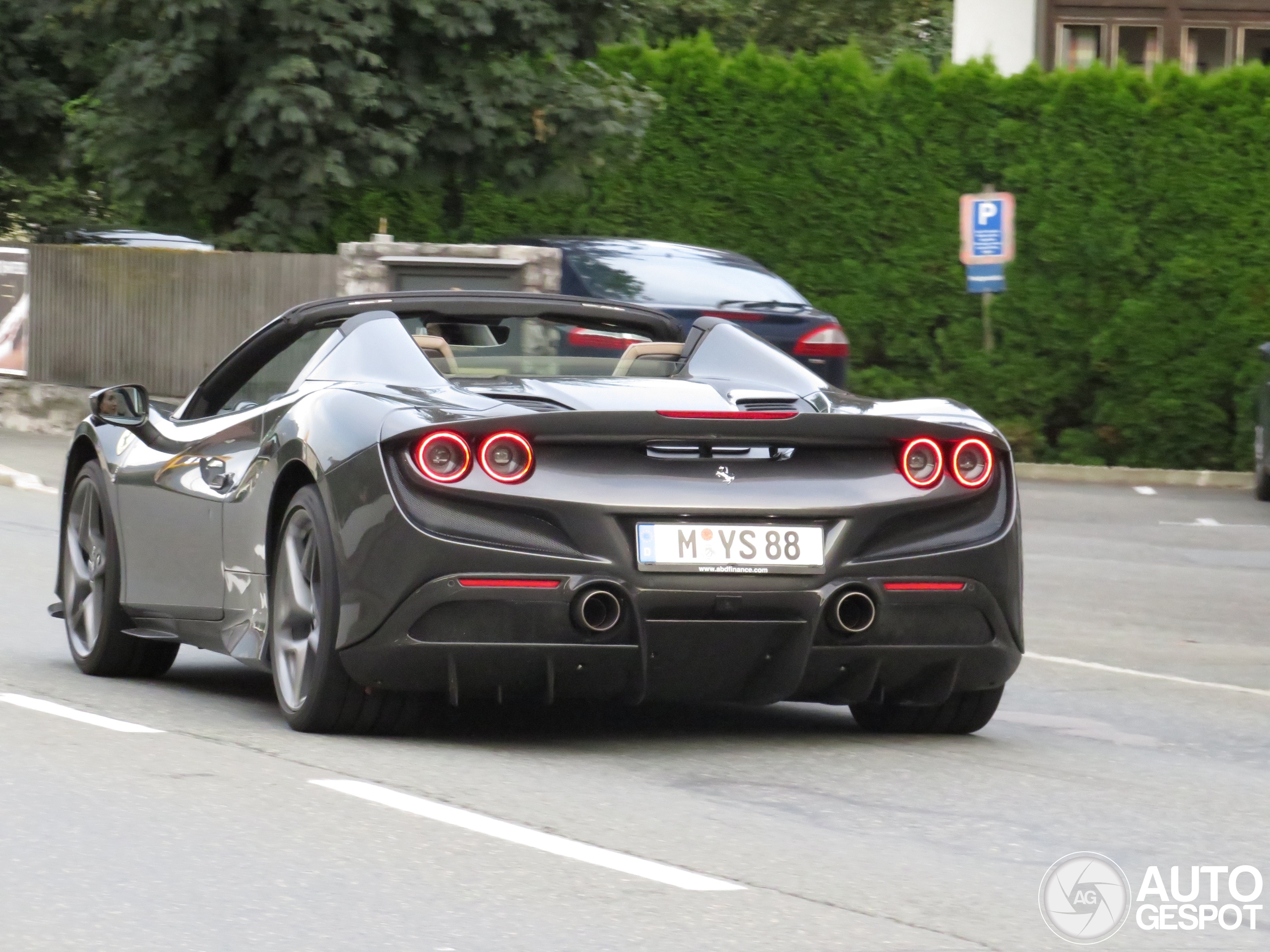 Ferrari F8 Spider