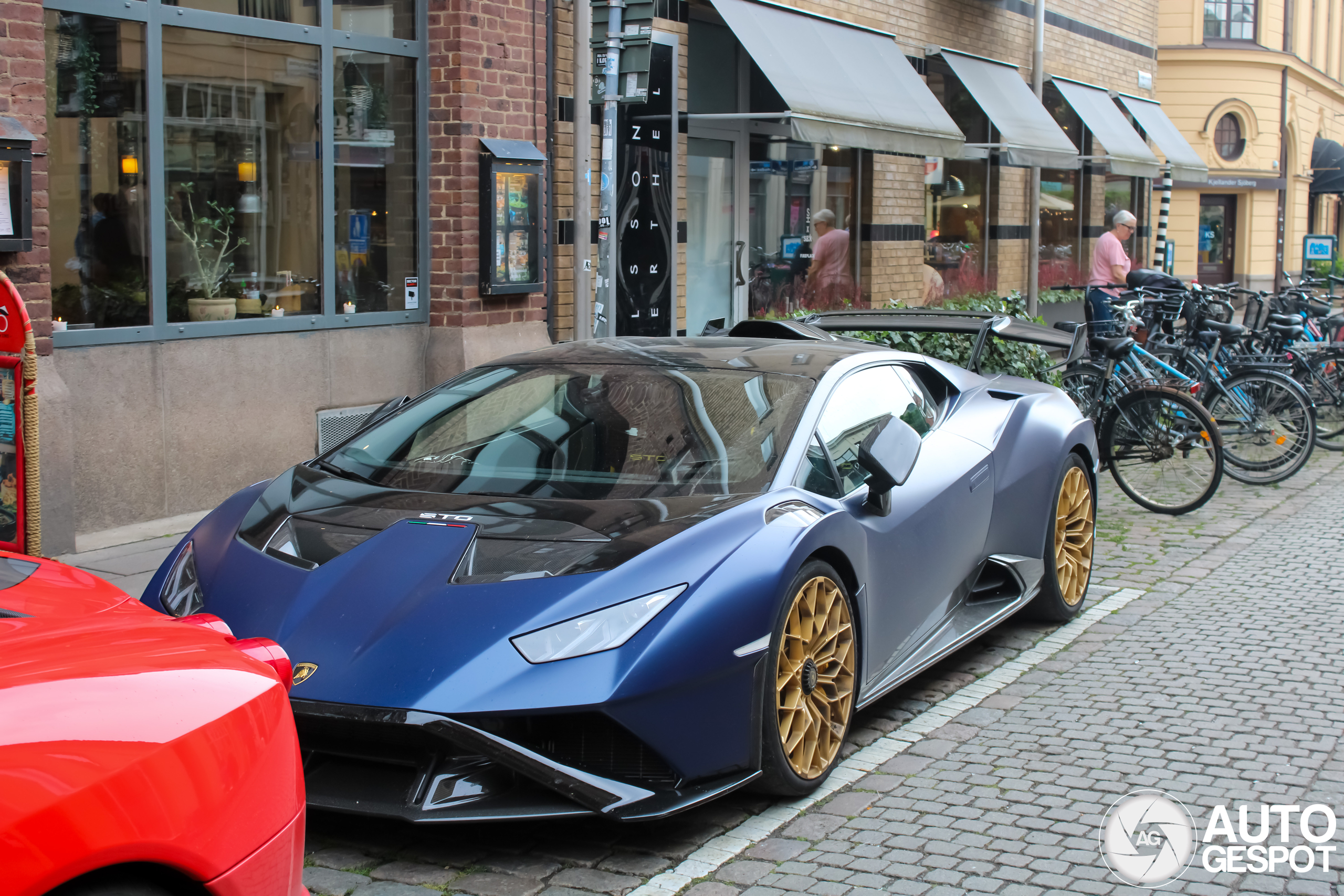 Lamborghini Huracán LP640-2 STO