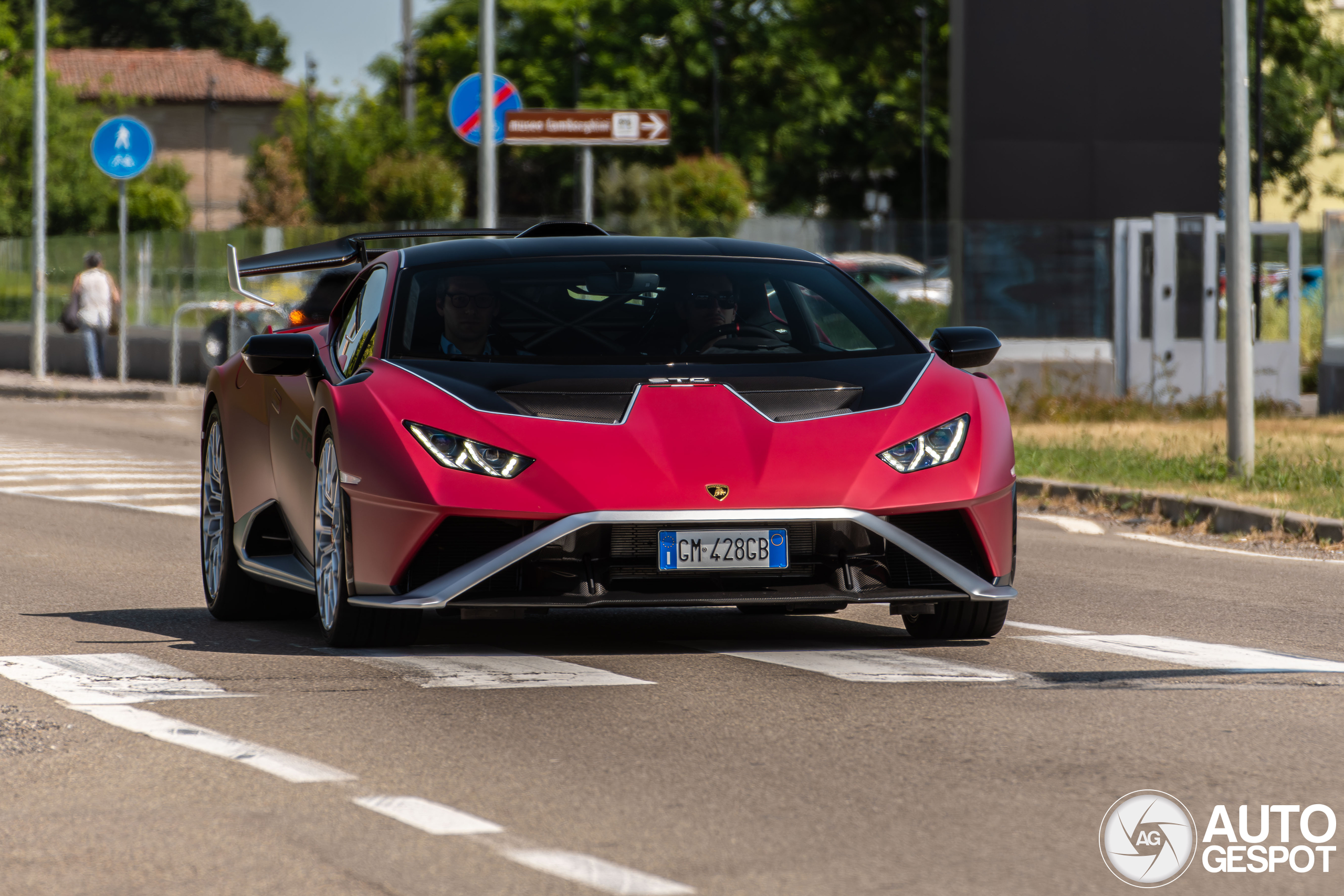 Lamborghini Huracán LP640-2 STO