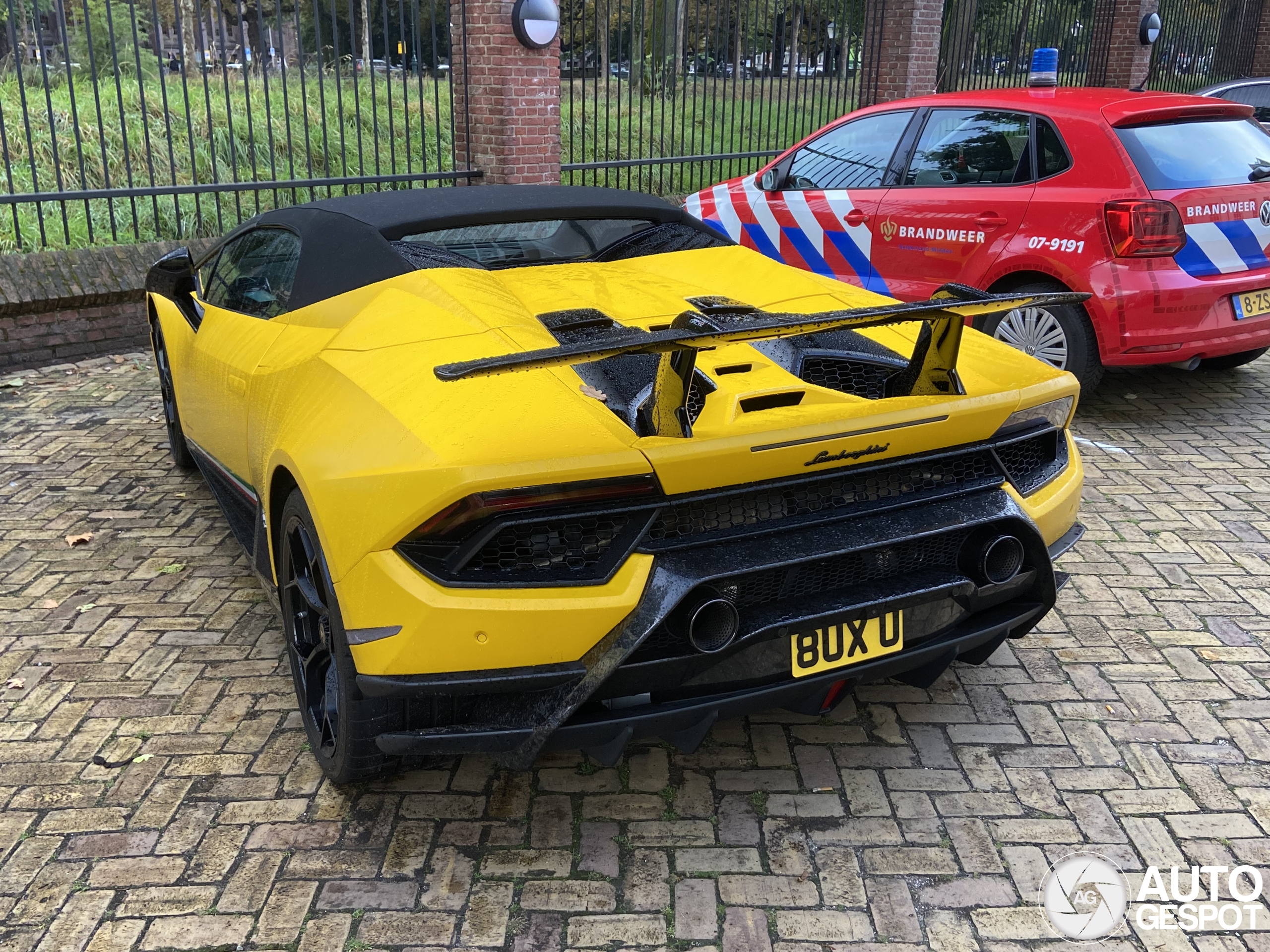 Lamborghini Huracán LP640-4 Performante