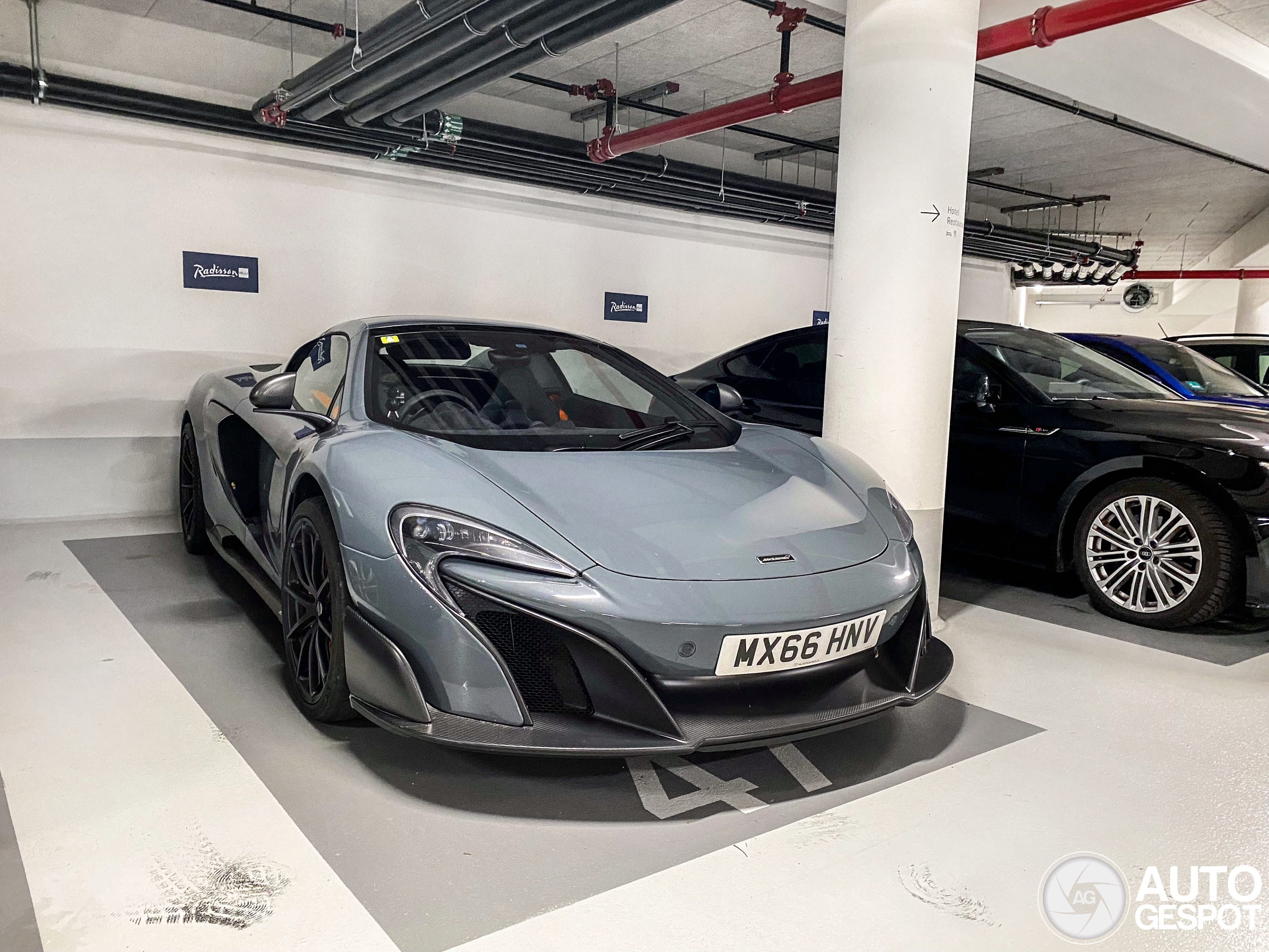 McLaren 675LT Spider