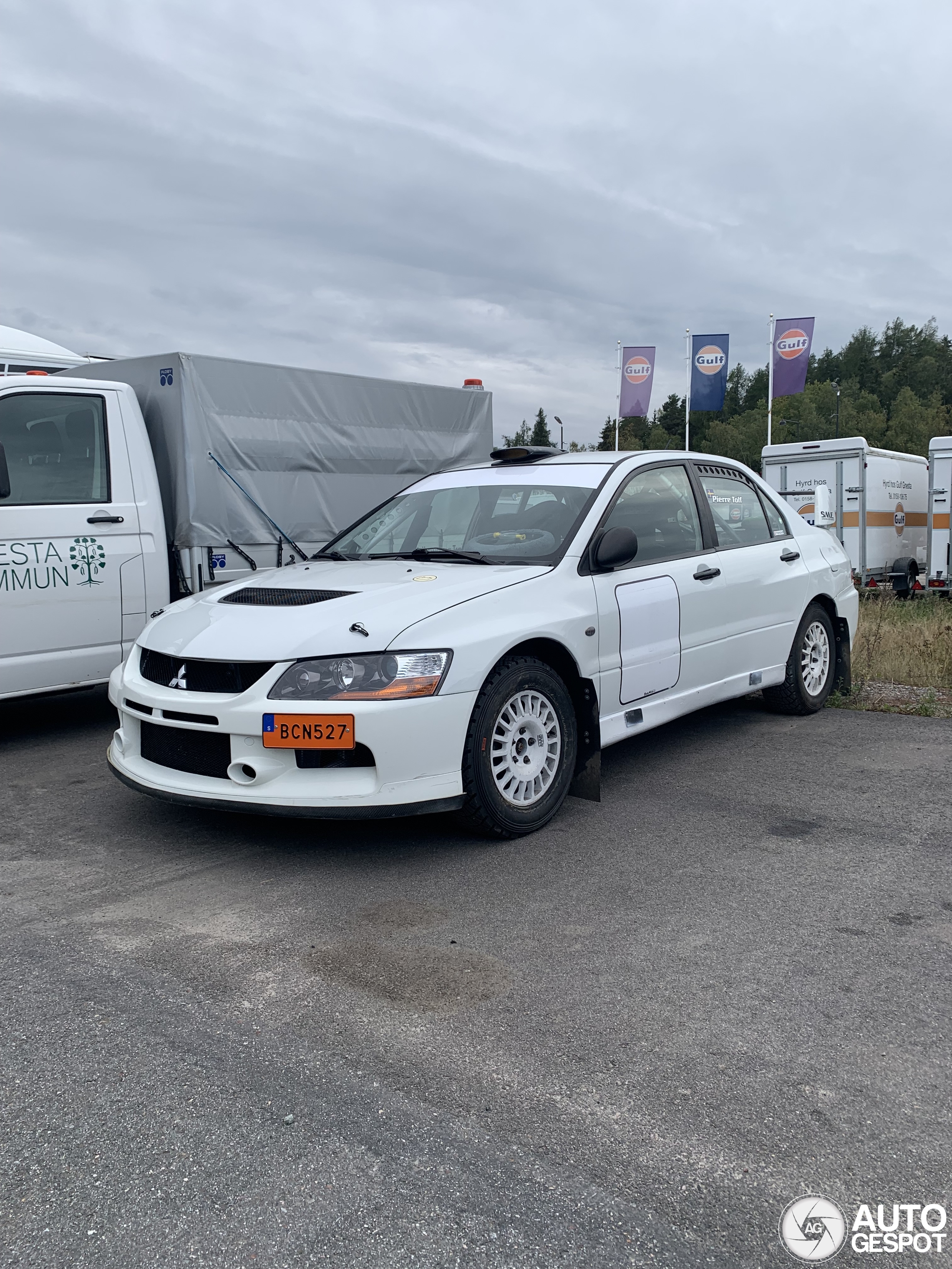 Mitsubishi Lancer Evolution IX