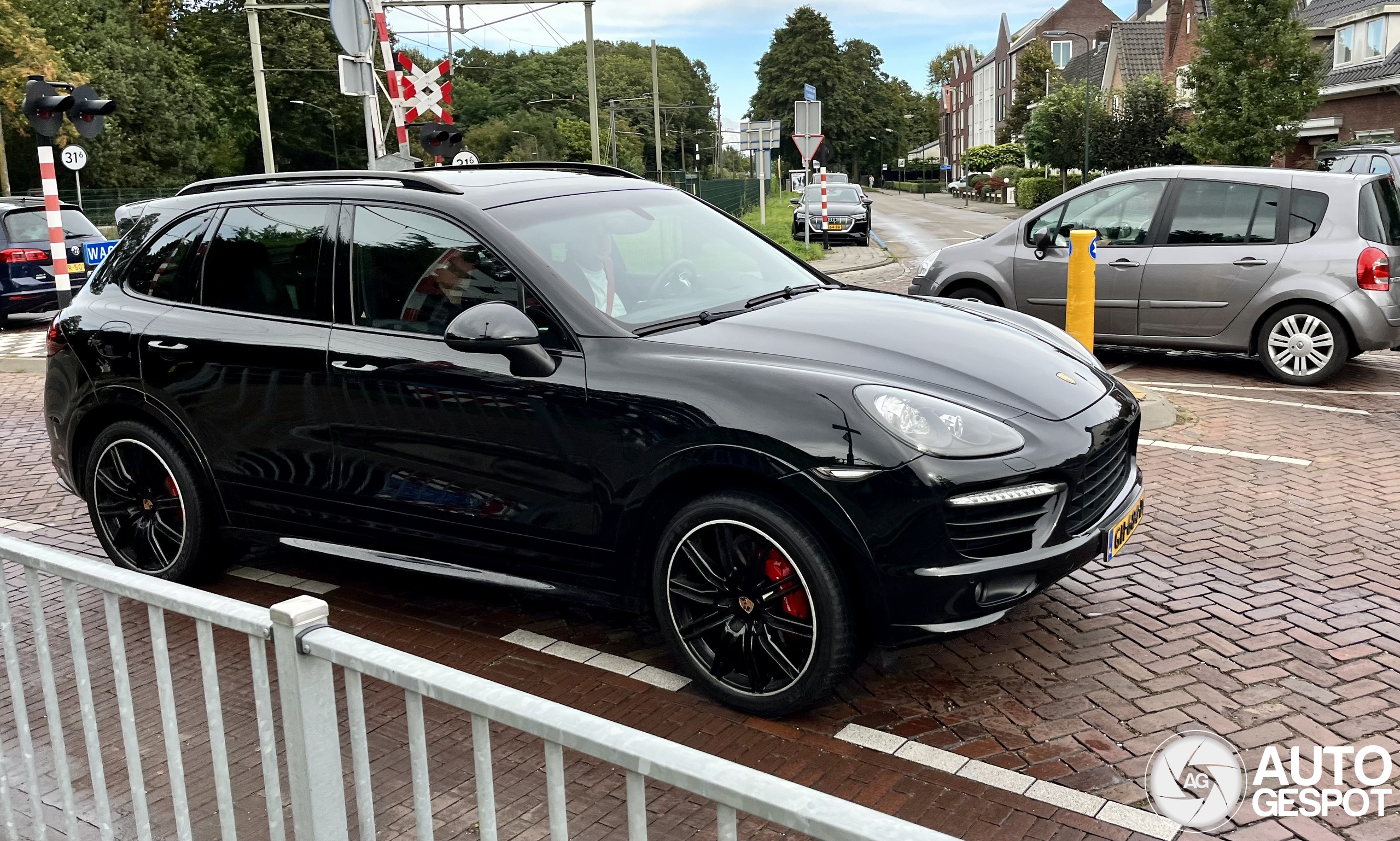 Porsche 958 Cayenne GTS