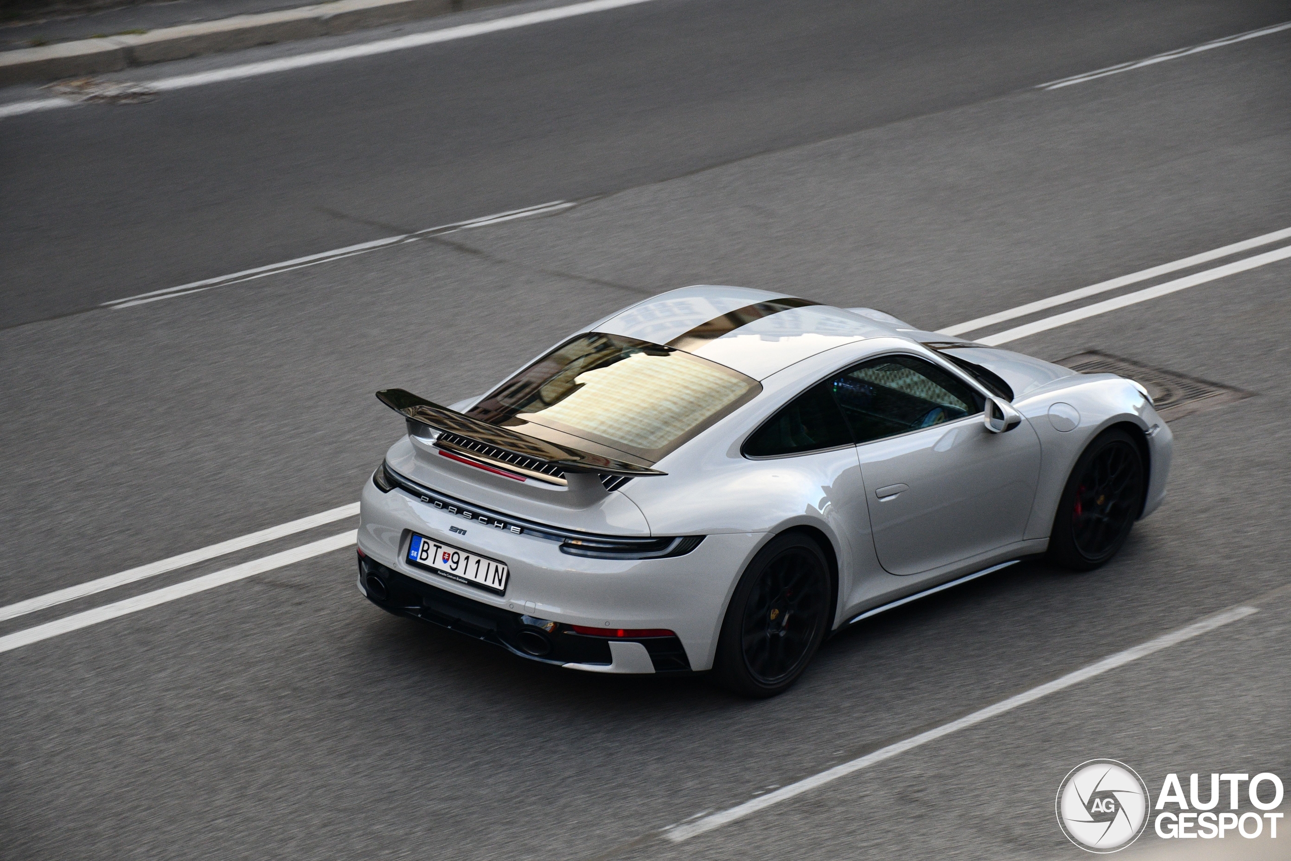 Porsche 992 Carrera S