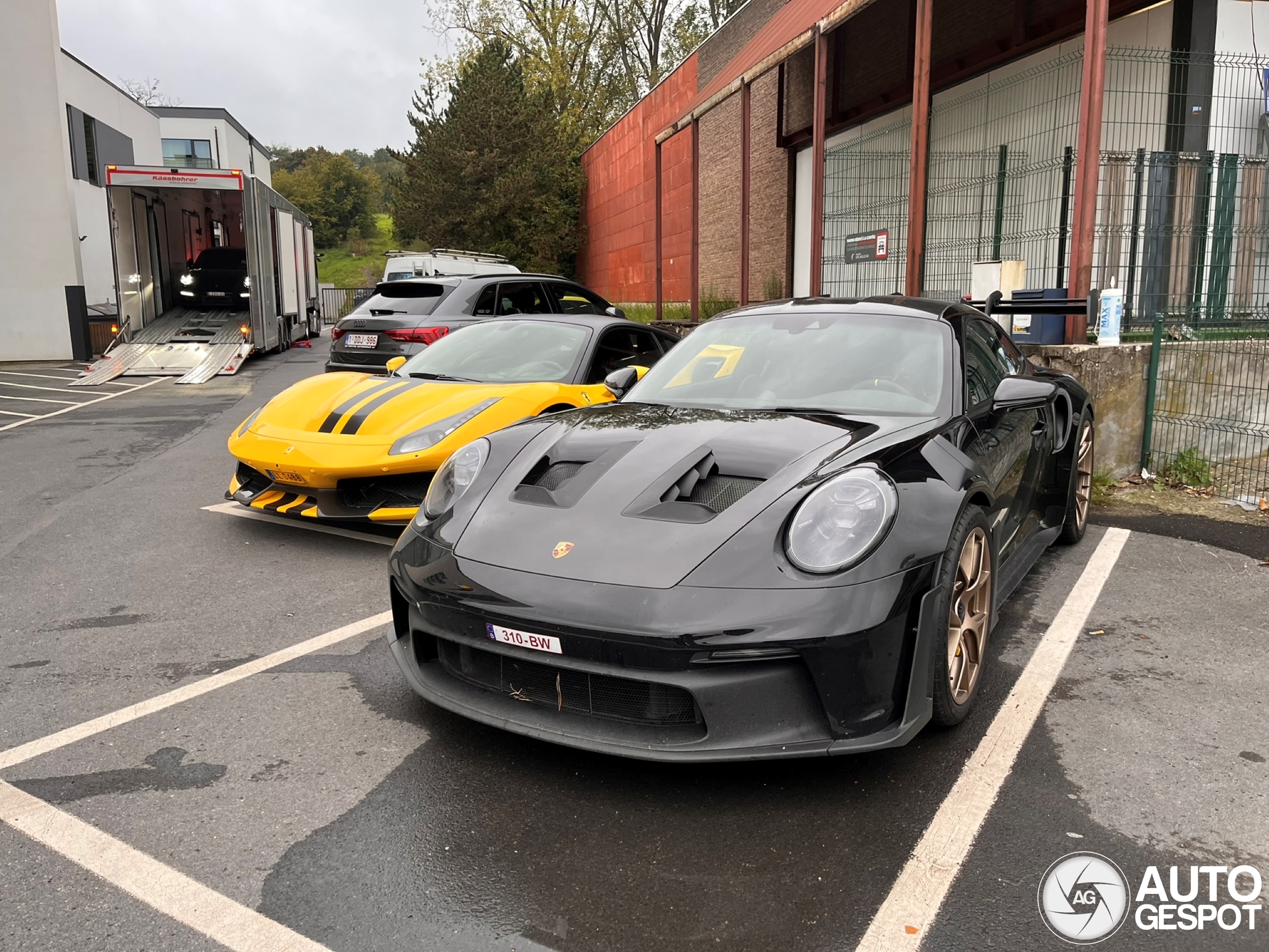 Porsche 992 GT3 RS Weissach Package