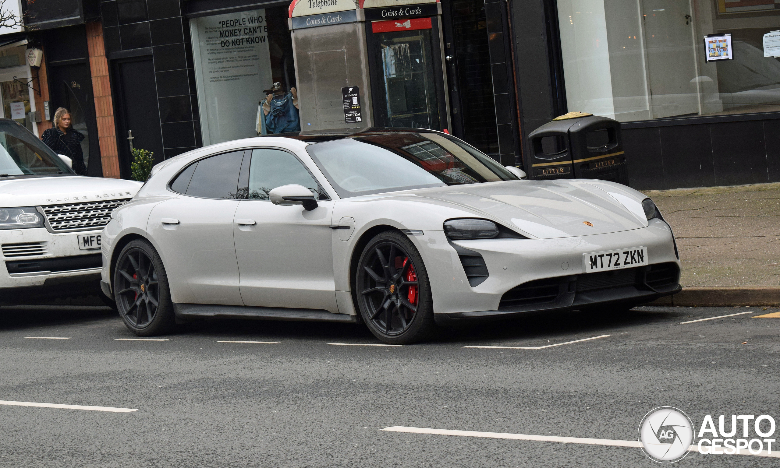 Porsche Taycan GTS Sport Turismo