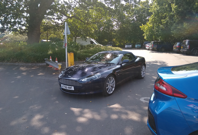 Aston Martin DB9 Volante