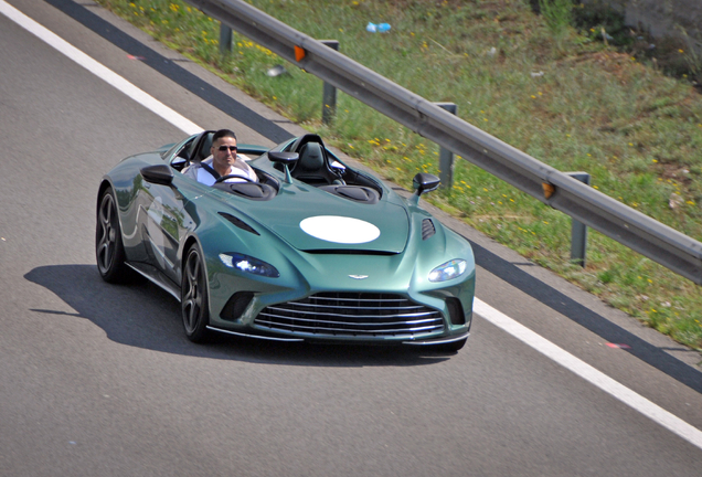 Aston Martin V12 Speedster