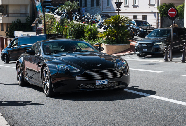 Aston Martin V8 Vantage N400