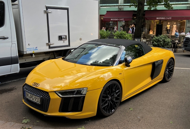 Audi R8 V10 Spyder 2016