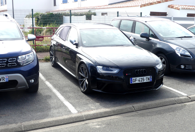 Audi RS4 Avant B8