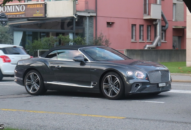 Bentley Continental GTC V8 2020