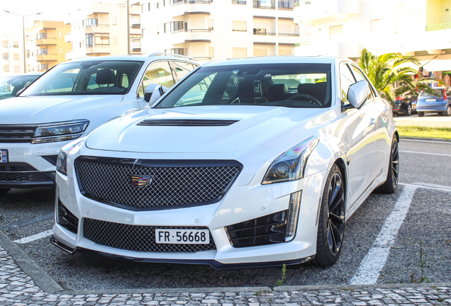 Cadillac CTS-V 2015