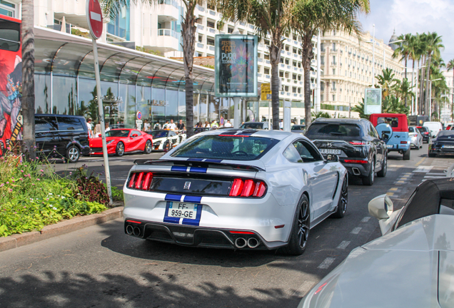 Ford Mustang Shelby GT350 2015