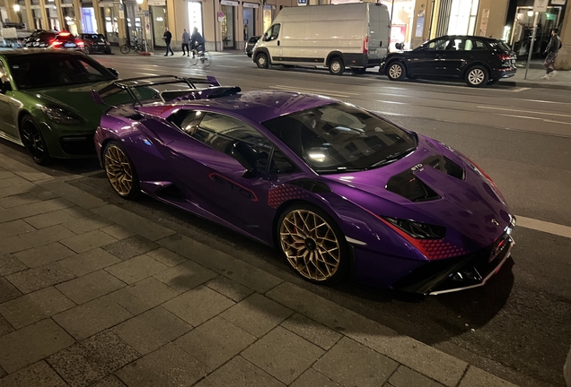 Lamborghini Huracán LP640-2 STO