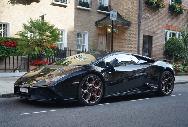 Lamborghini Huracán LP640-2 Tecnica