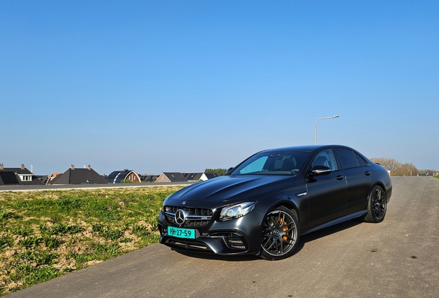 Mercedes-AMG E 63 S W213 Edition 1