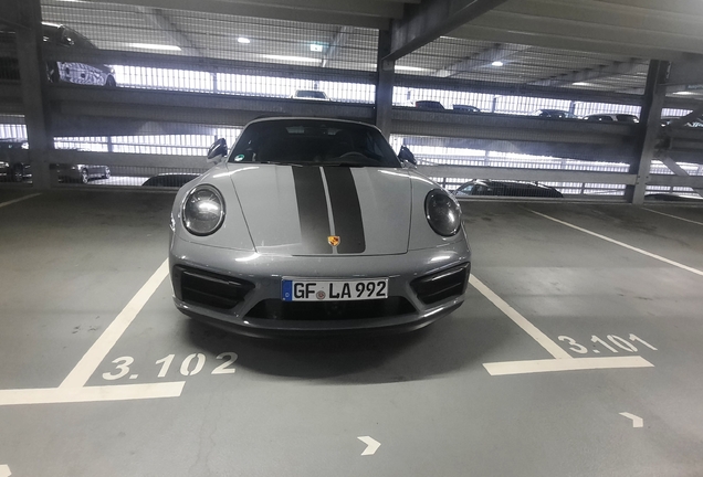 Porsche 992 Carrera GTS Cabriolet