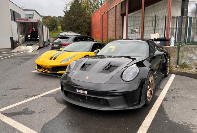 Porsche 992 GT3 RS Weissach Package