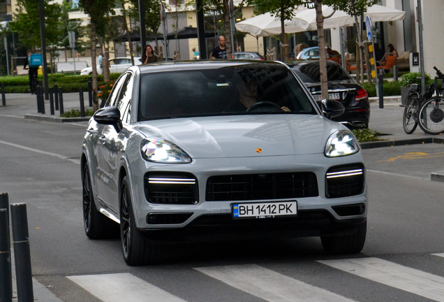 Porsche Cayenne Coupé Turbo S E-Hybrid