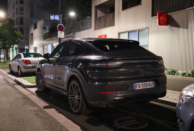 Porsche Cayenne Coupé Turbo S E-Hybrid