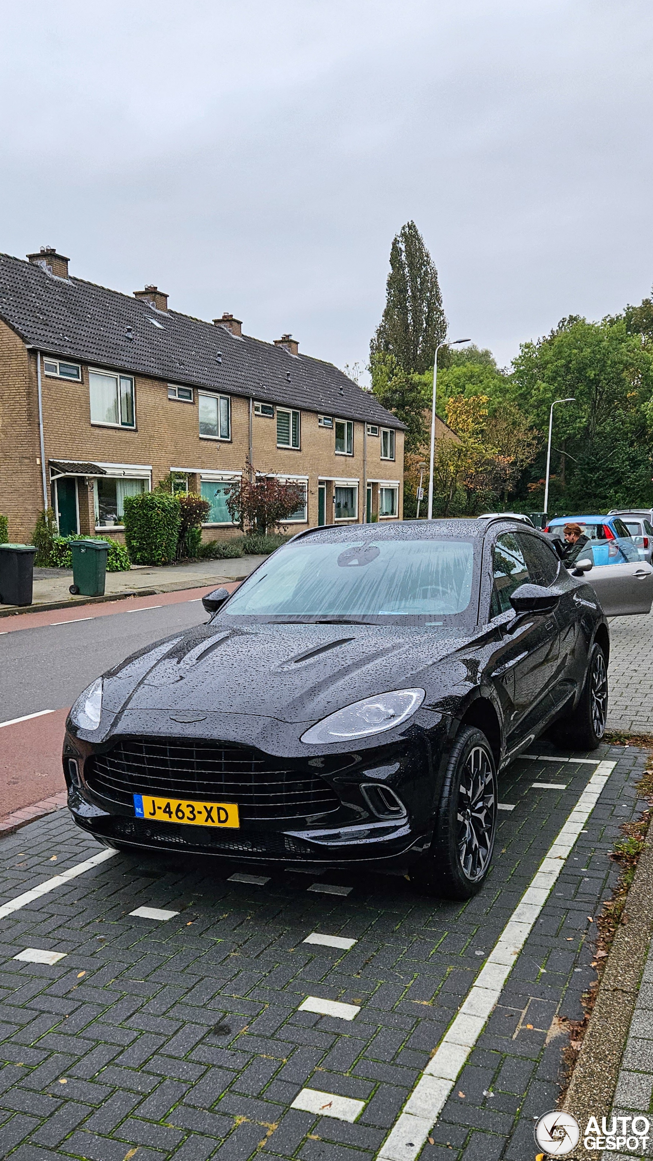 Aston Martin DBX