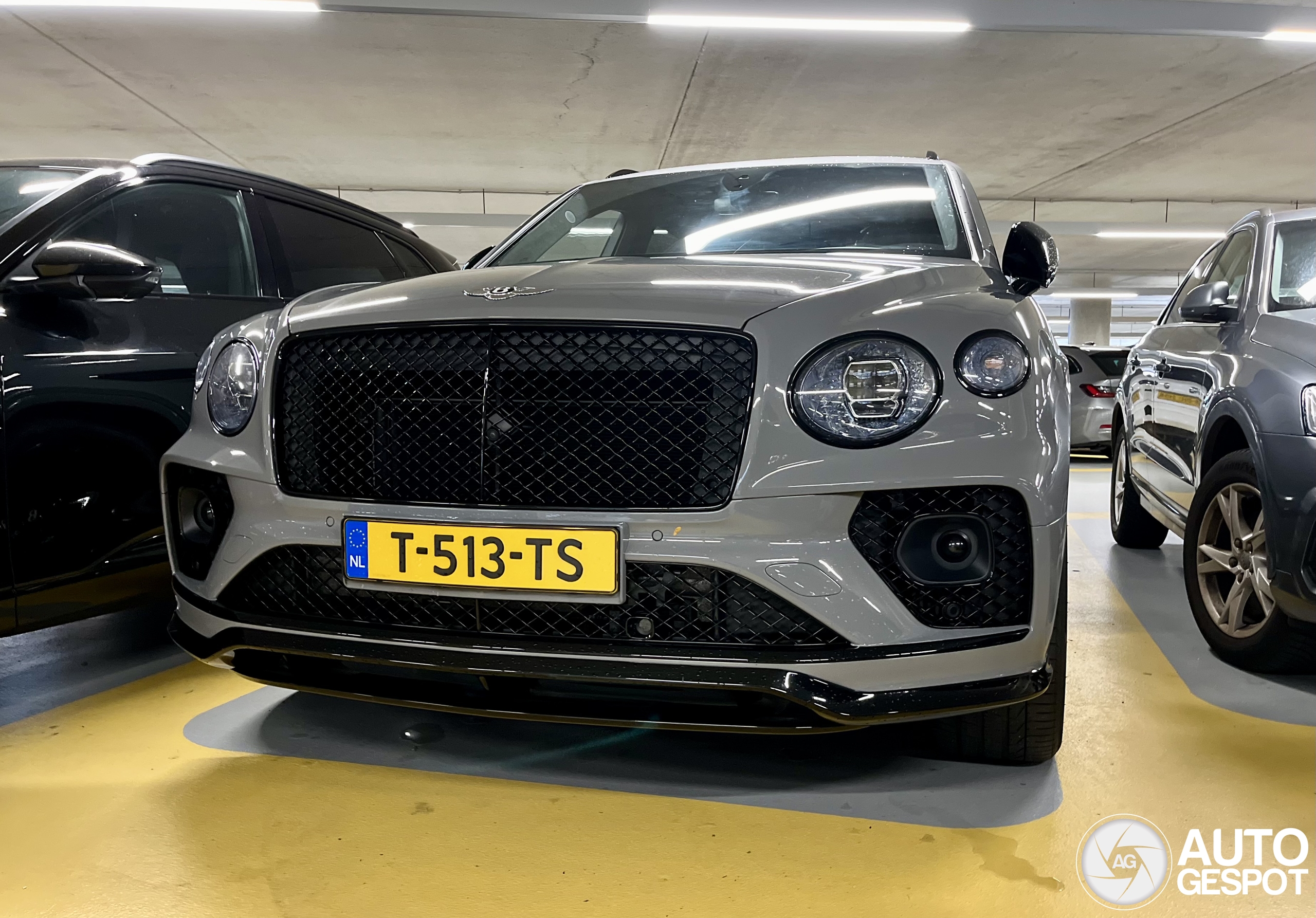 Bentley Bentayga Hybrid S