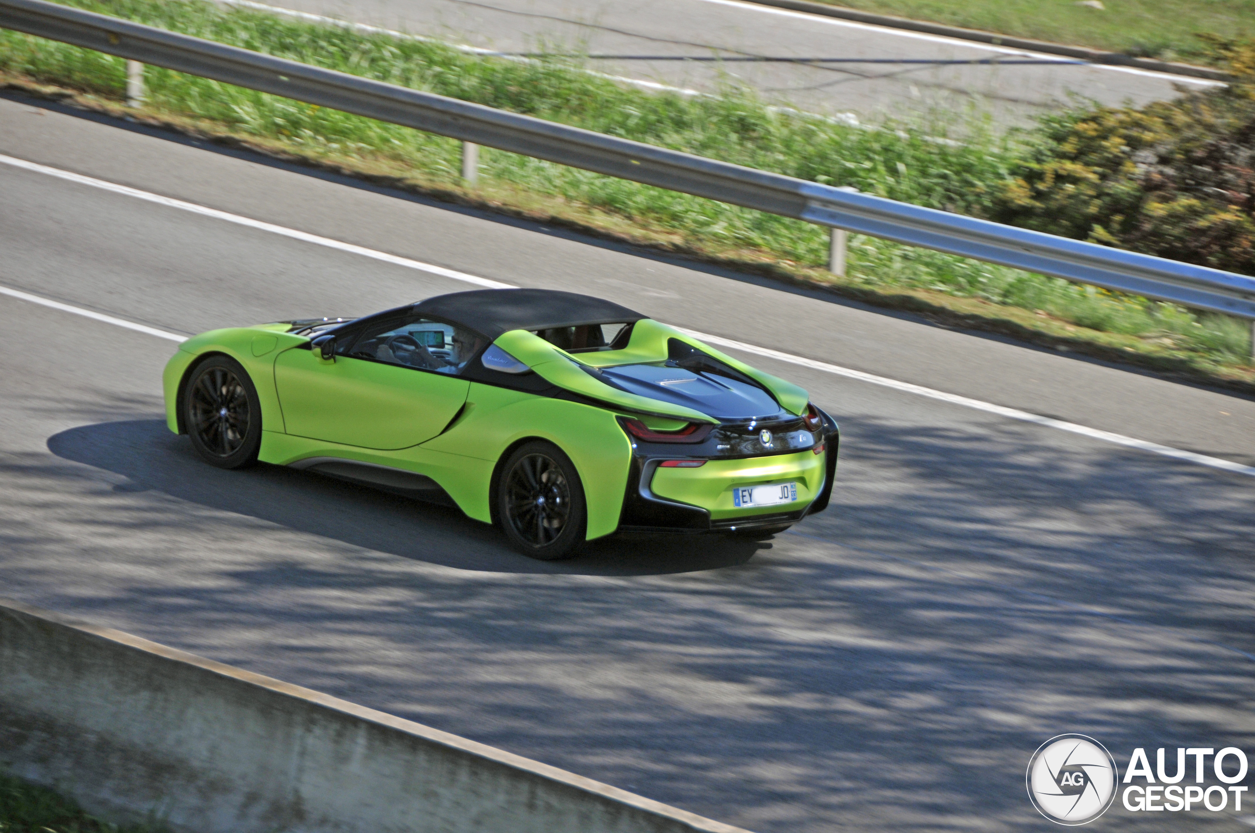 BMW i8 Roadster First Edition