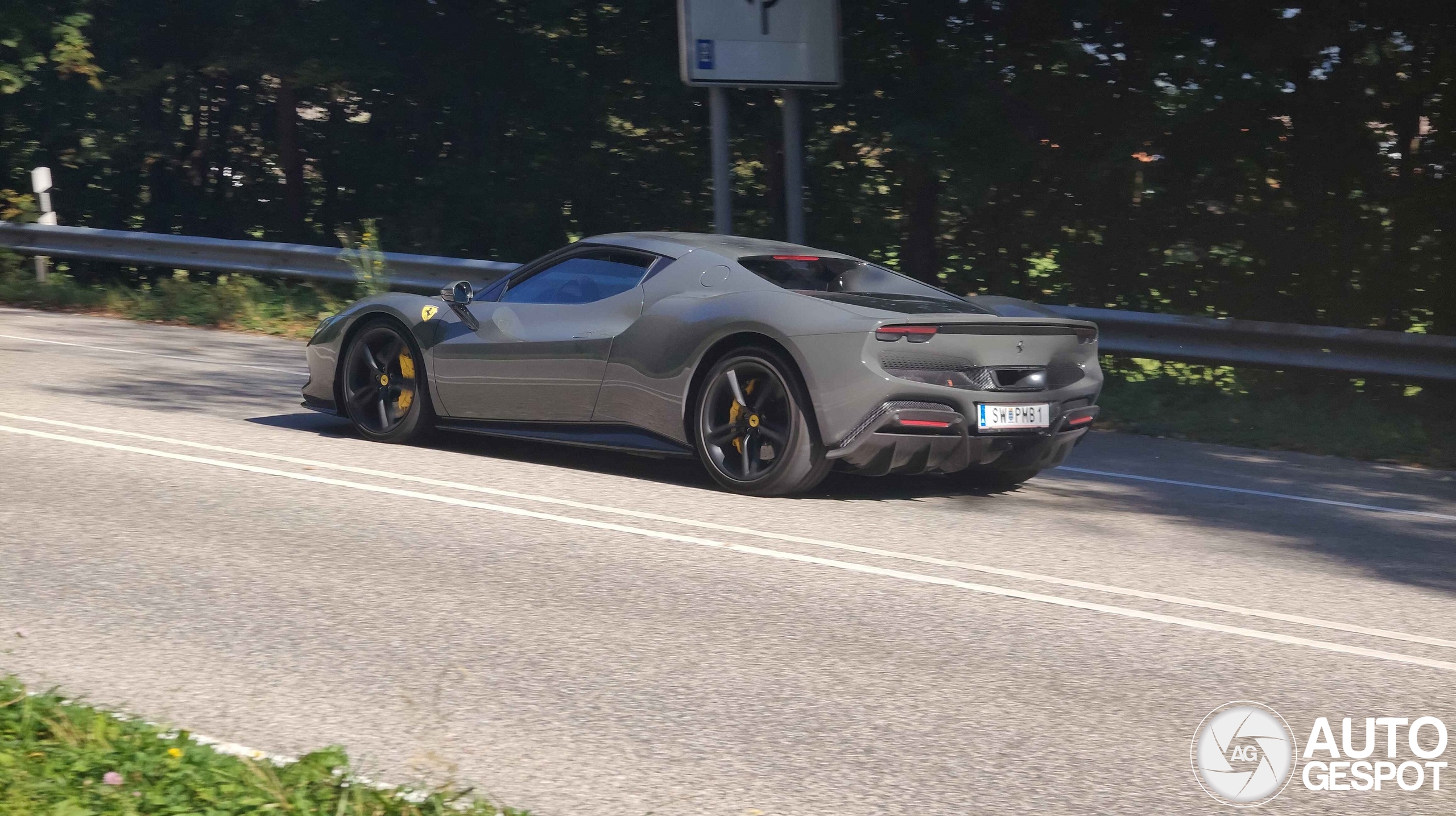 Ferrari 296 GTB