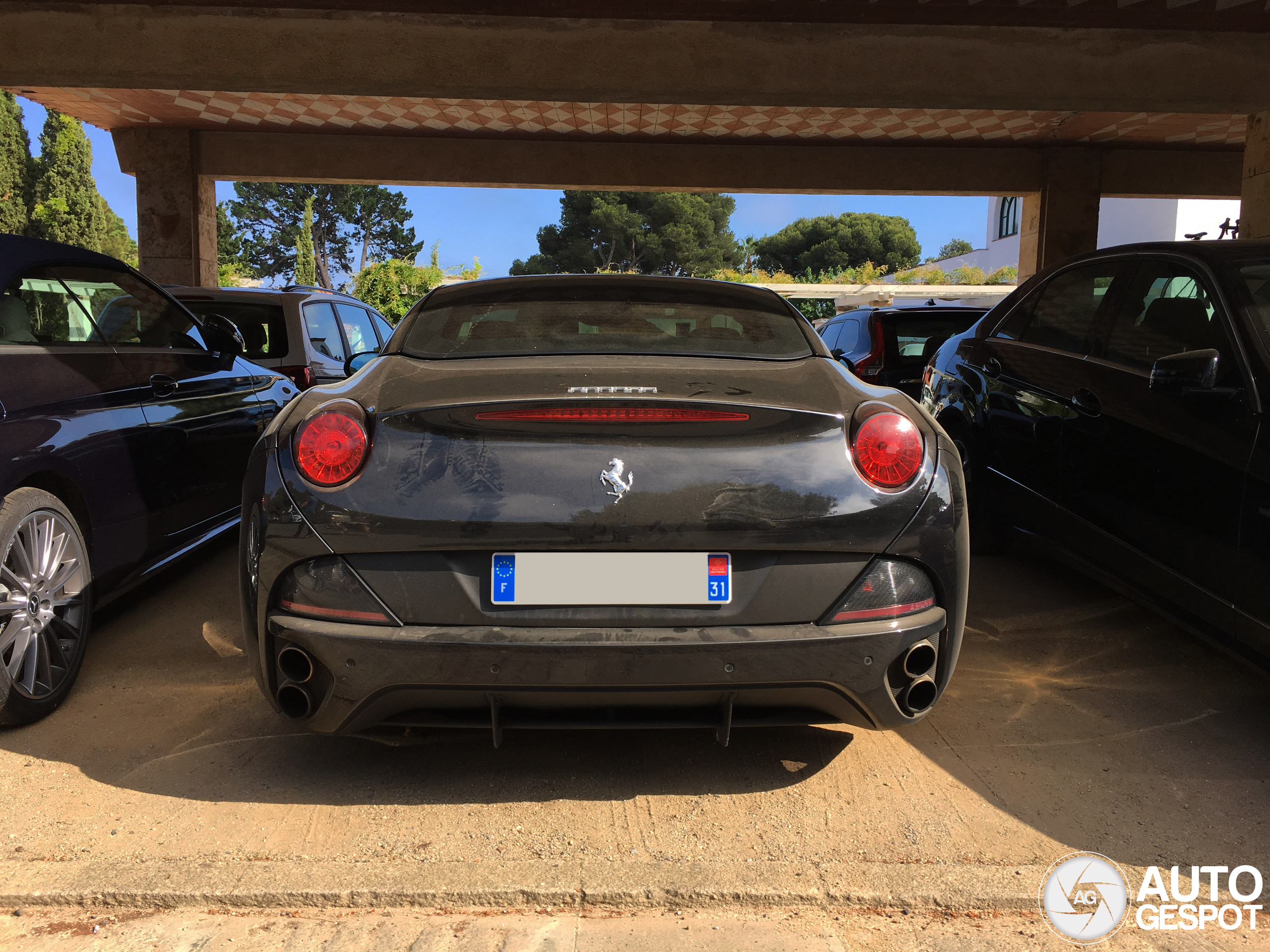 Ferrari California