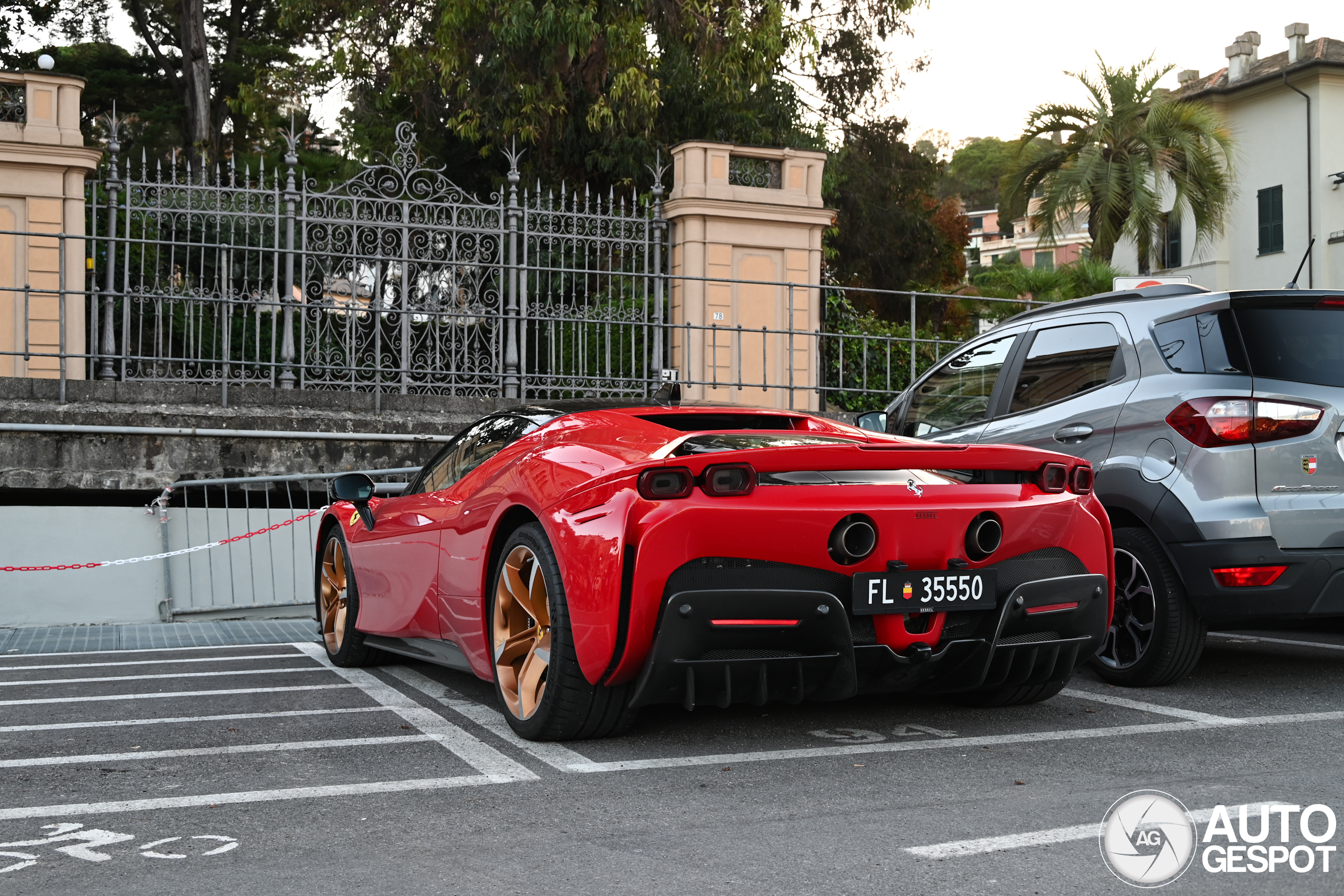 Ferrari SF90 Stradale