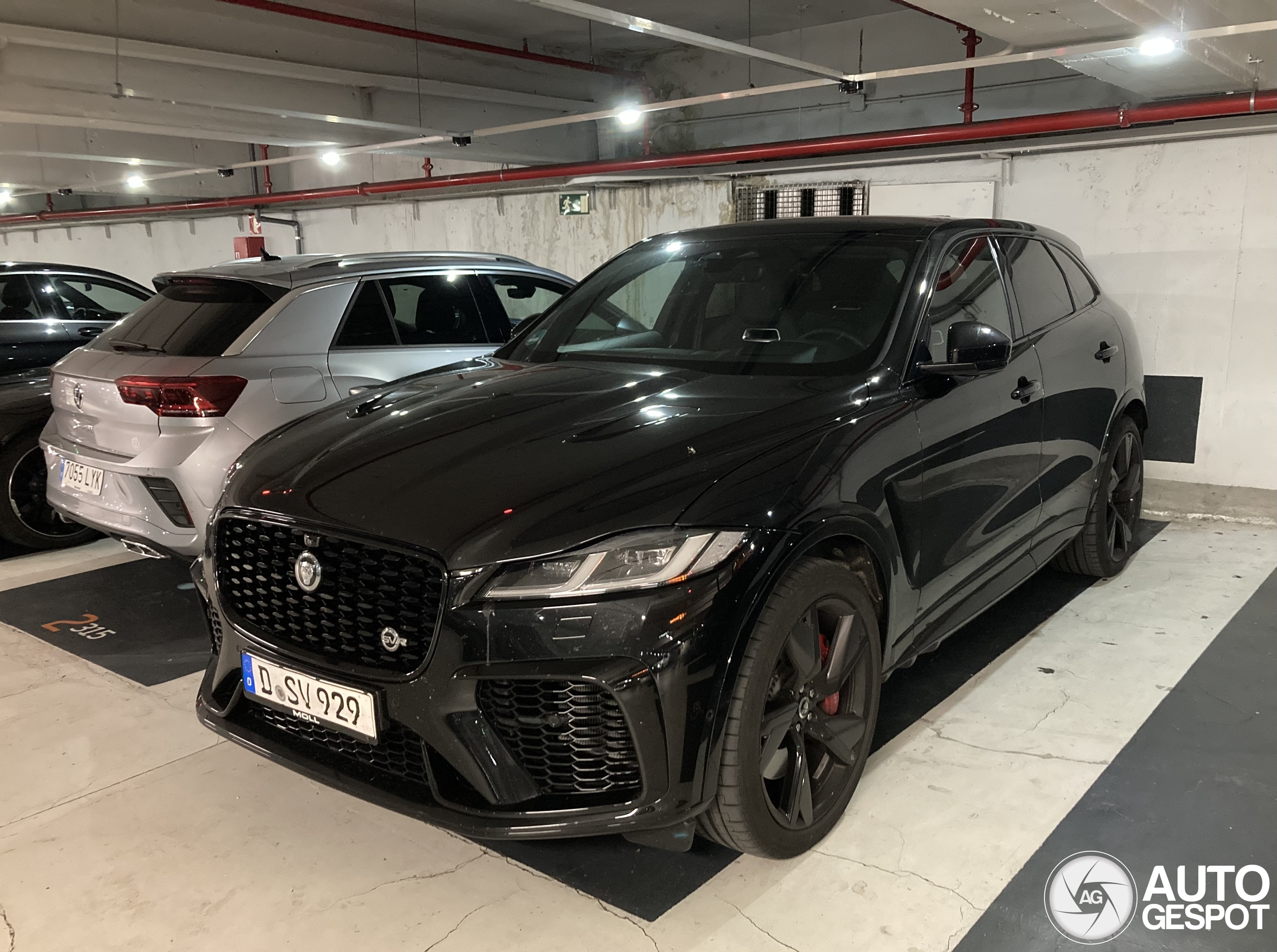 Jaguar F-PACE SVR 2021