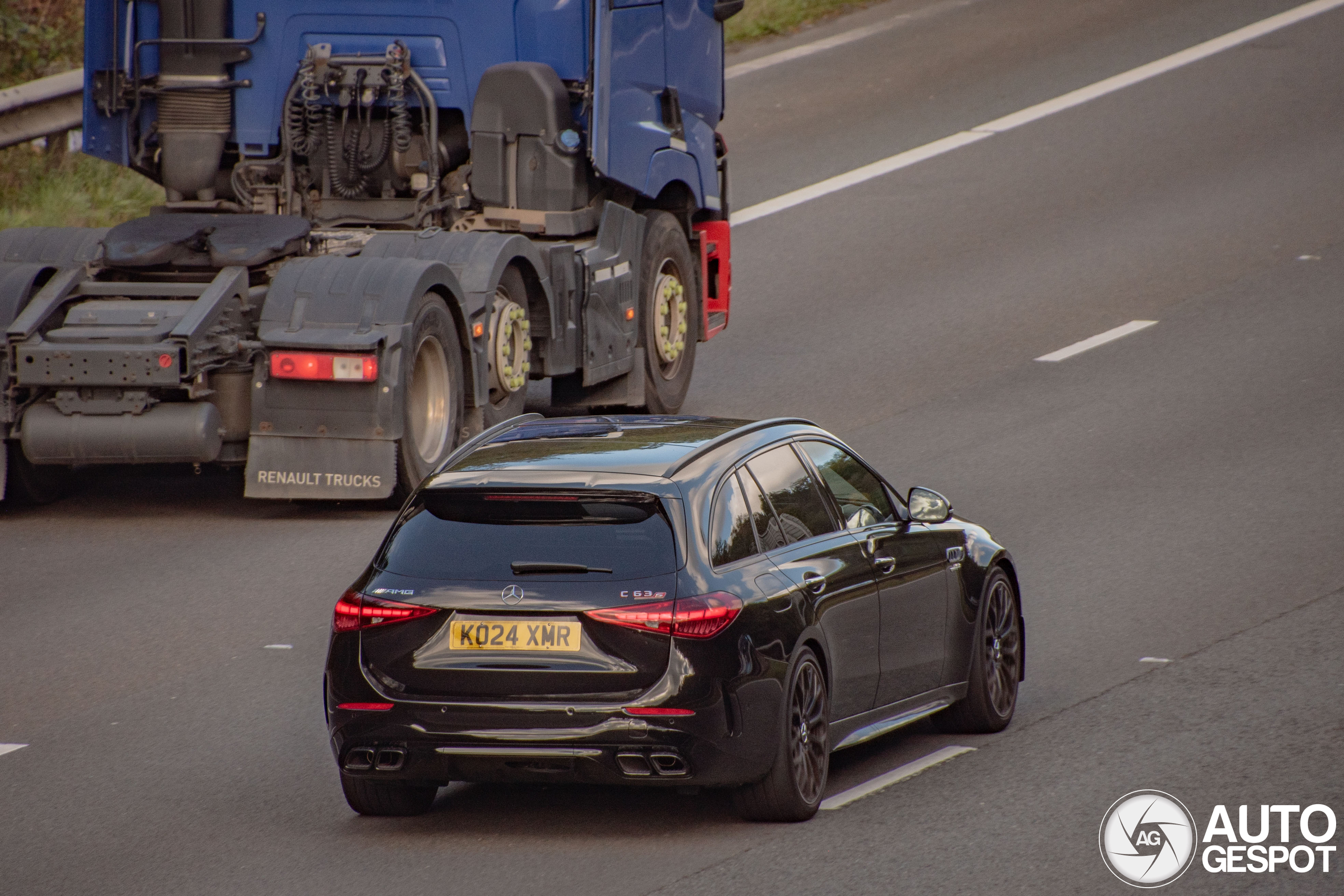 Mercedes-AMG C 63 S E-Performance Estate S206