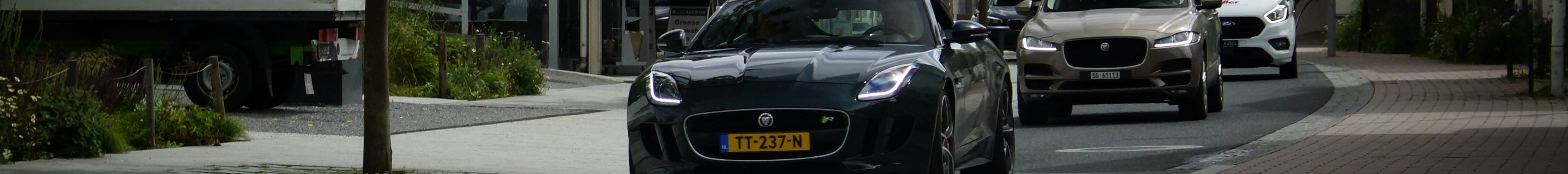 Jaguar F-TYPE R Coupé