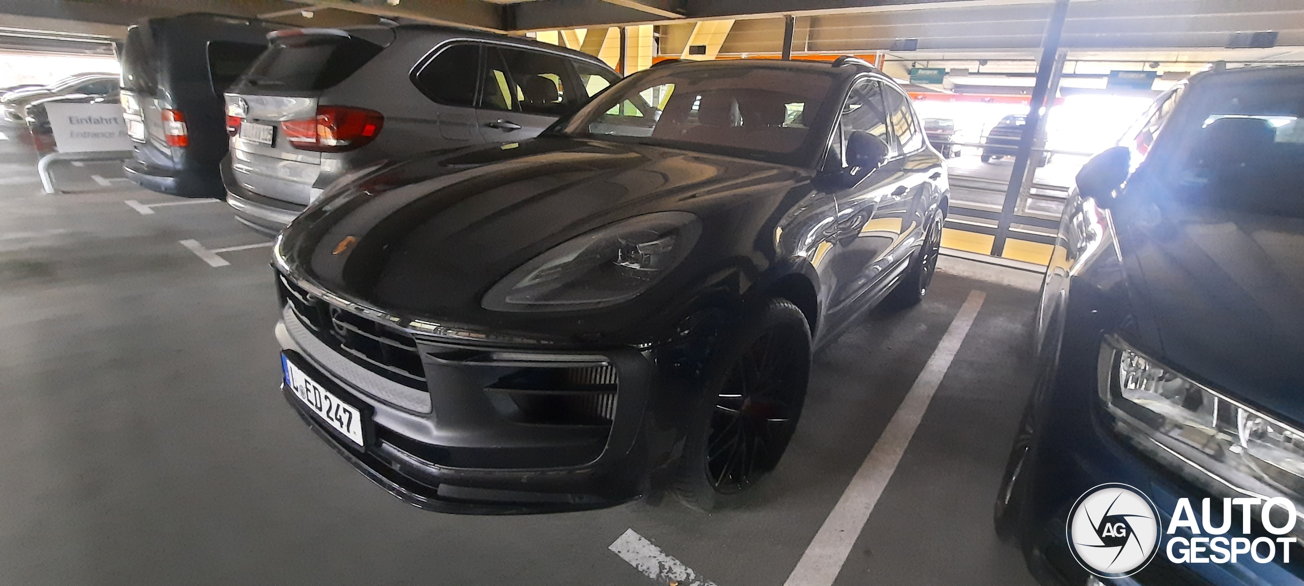 Porsche 95B Macan GTS MkIII