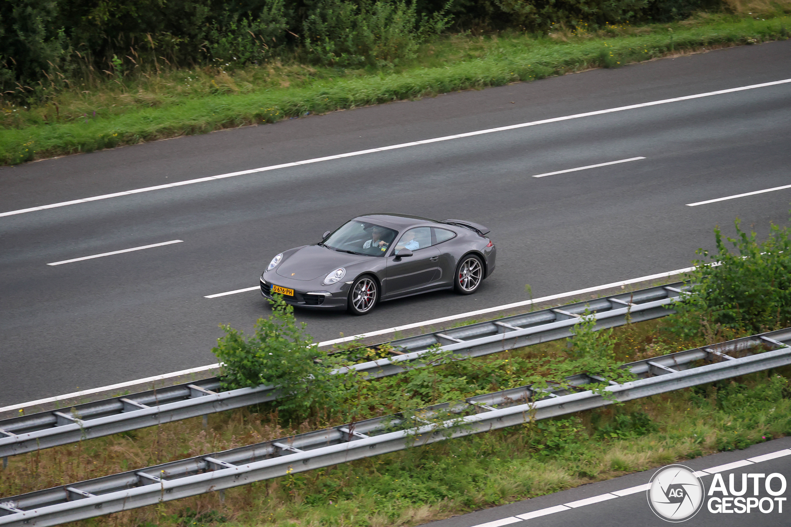 Porsche 991 Carrera 4S MkI