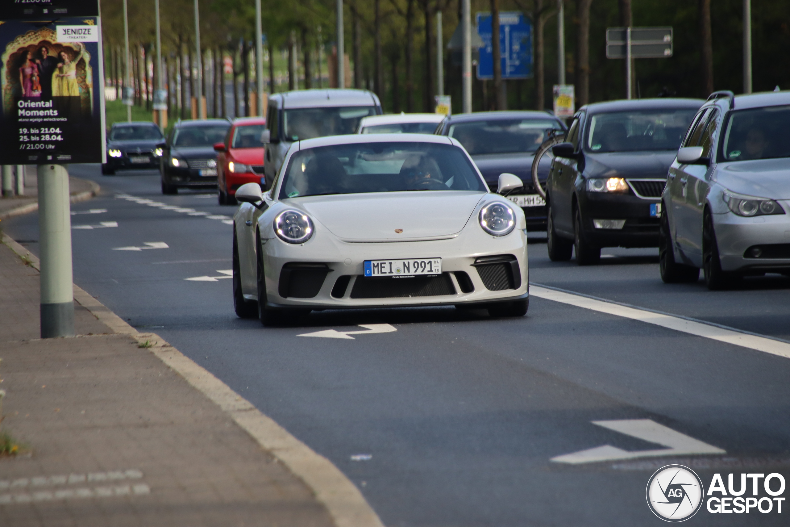 Porsche 991 GT3 Touring