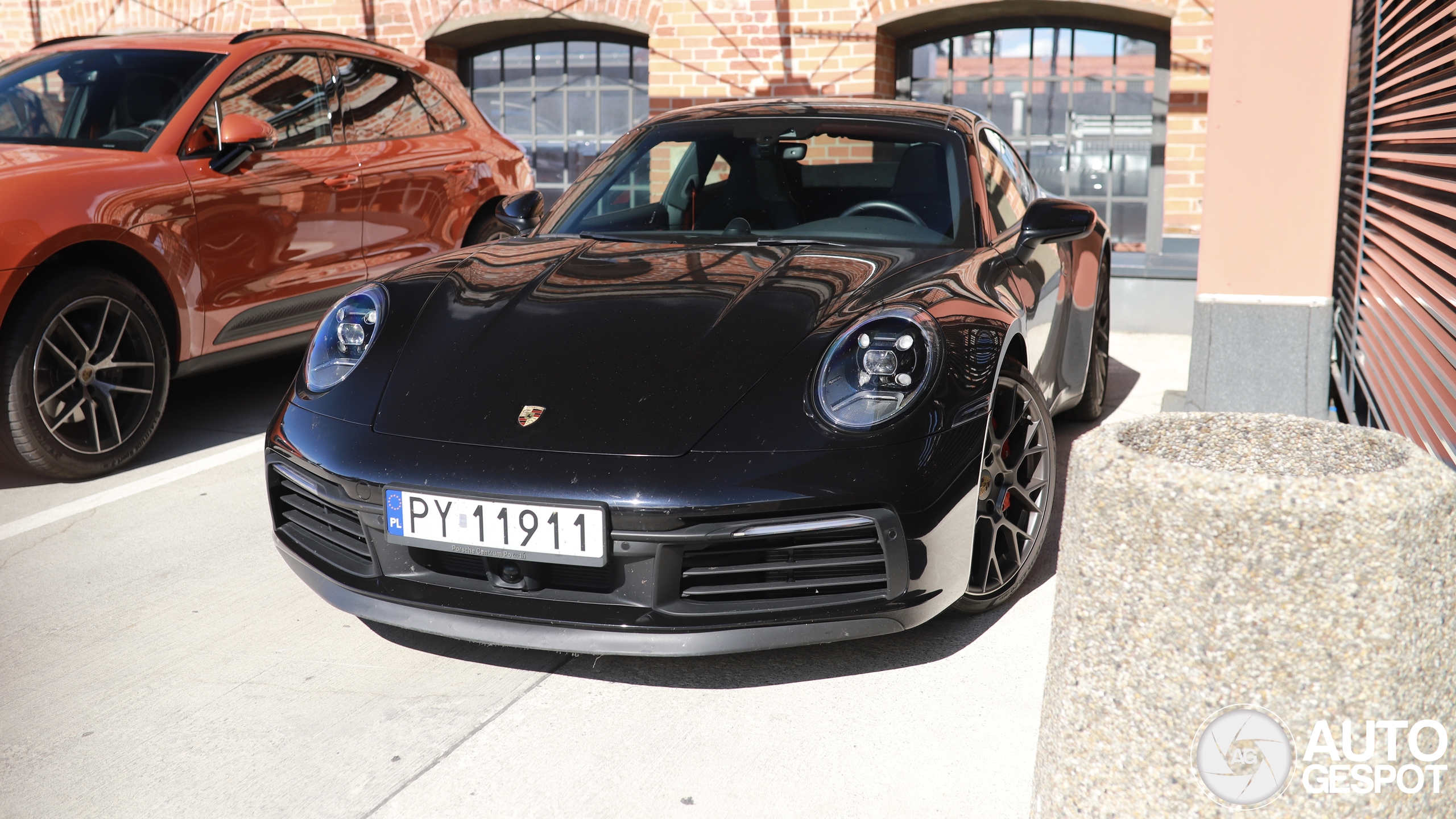 Porsche 992 Carrera 4S